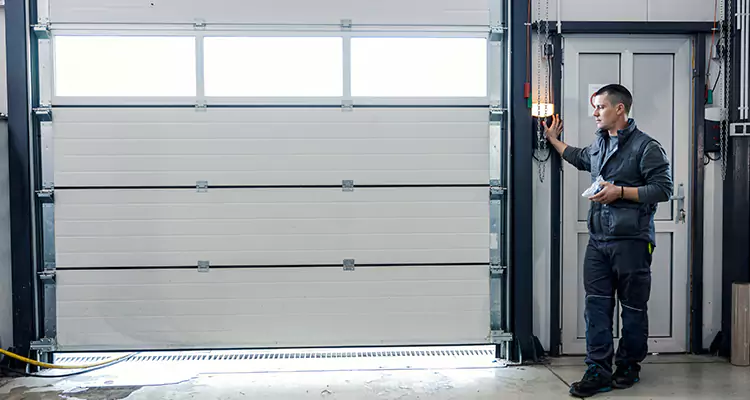 Modern Overhead Door Repair in Edgewater, FL
