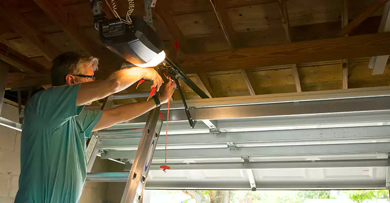 Chamberlain Garage Door Repair in Edgewater, FL
