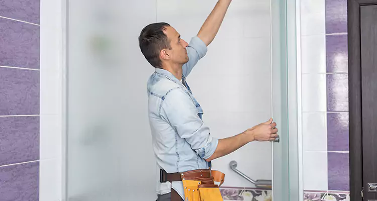 Glass Sliding Door Repair Near You in ⁣ Edgewater, FL